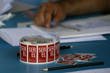 [El mostrador] Por correr elecciones: candidata a constituyente pide al Servel “mecanismo de compensación” para independientes